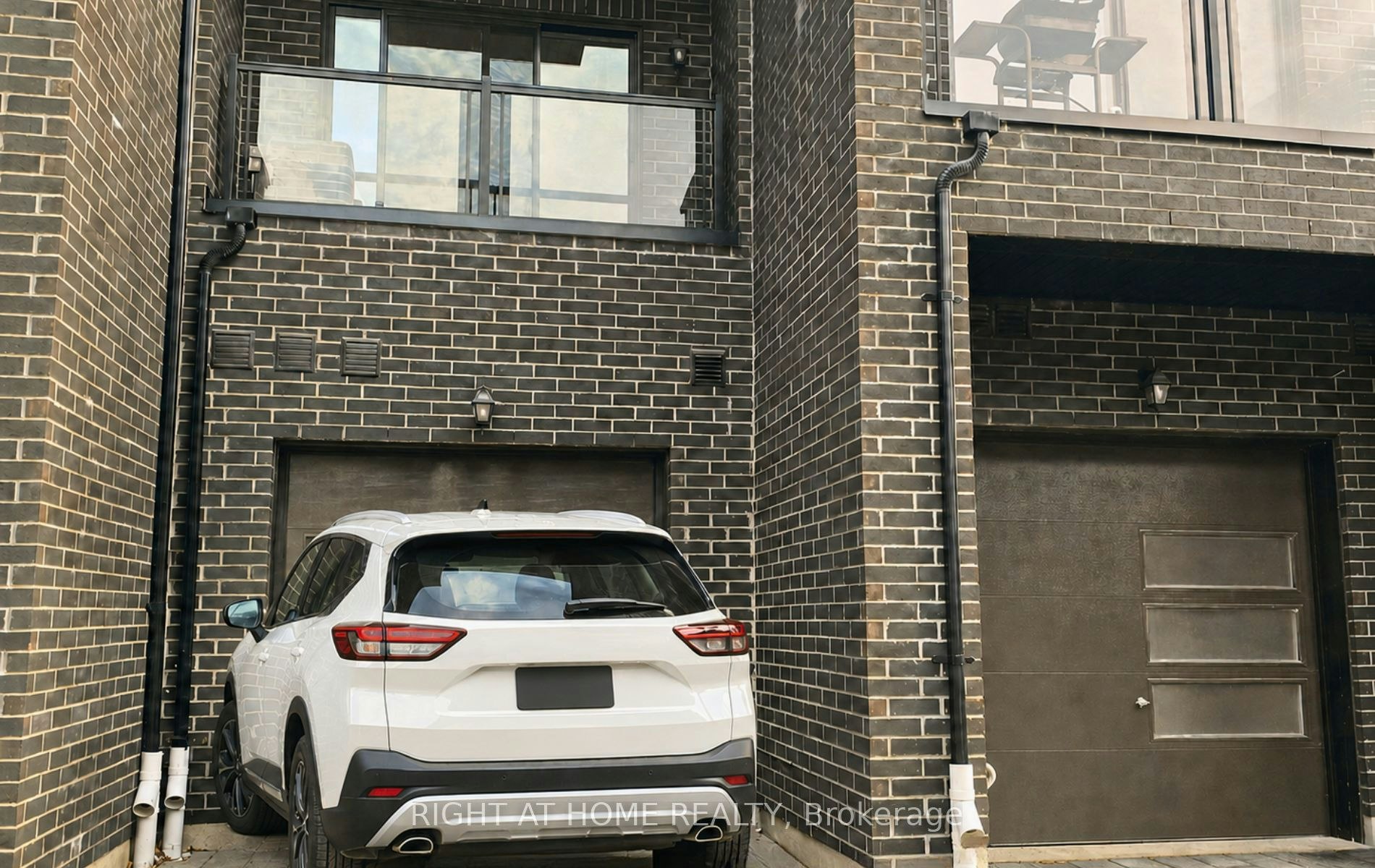 Unit#1-1758 Lawrence Avenue W, Toronto, ON, M6L 3C4 - 6