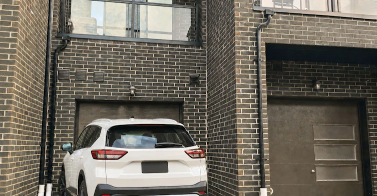 Unit#1-1758 Lawrence Avenue W, Toronto, ON, M6L 3C4 - 6