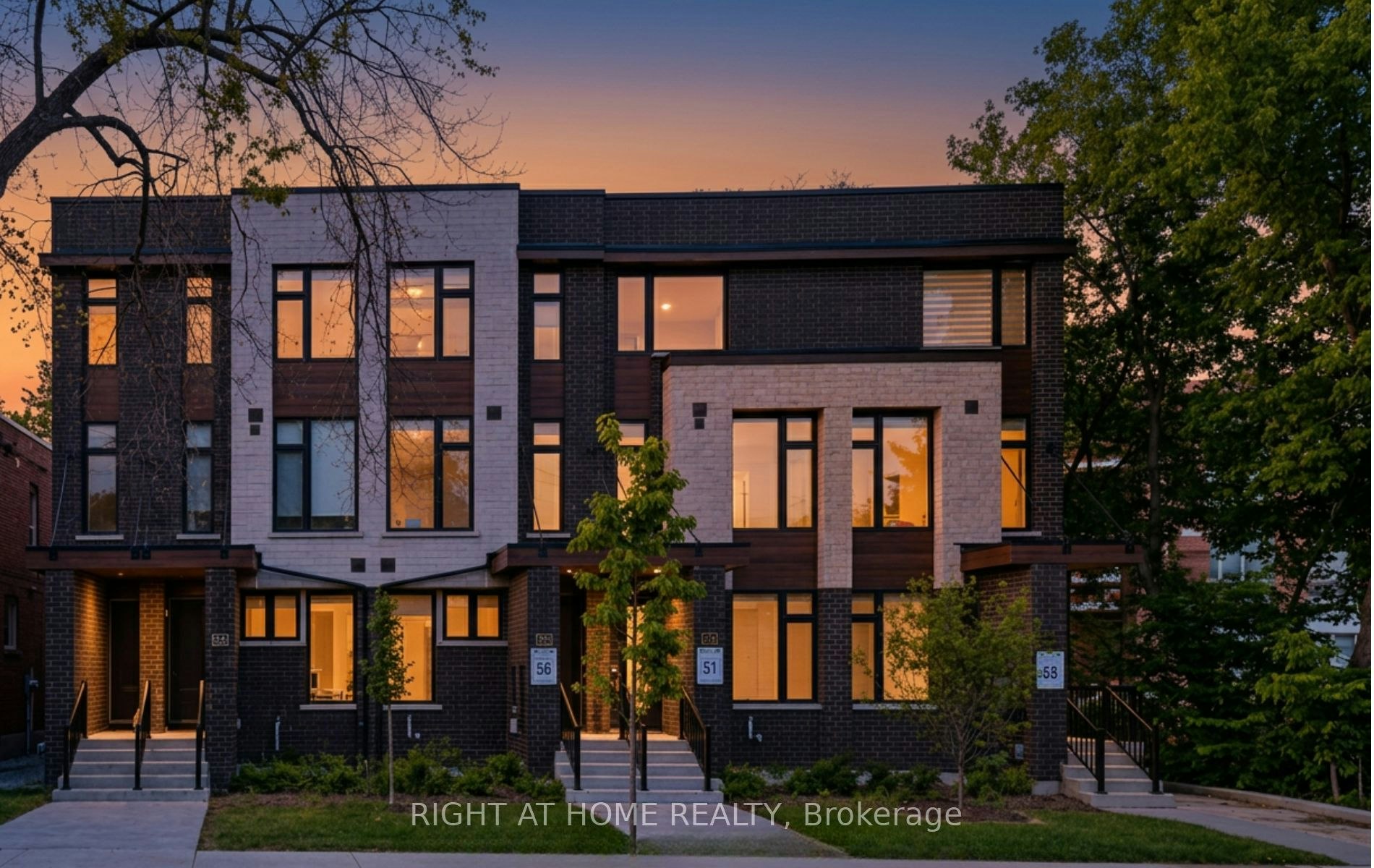 Unit#1-1758 Lawrence Avenue W, Toronto, ON, M6L 3C4