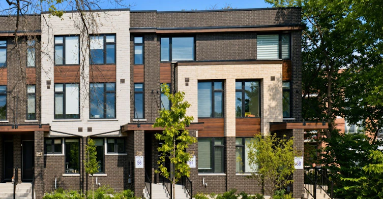 Unit#1-1758 Lawrence Avenue W, Toronto, ON, M6L 3C4 - 35