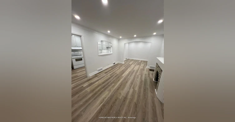Main-354 Kane Avenue, Toronto, ON, M6M 3P4 - 10
