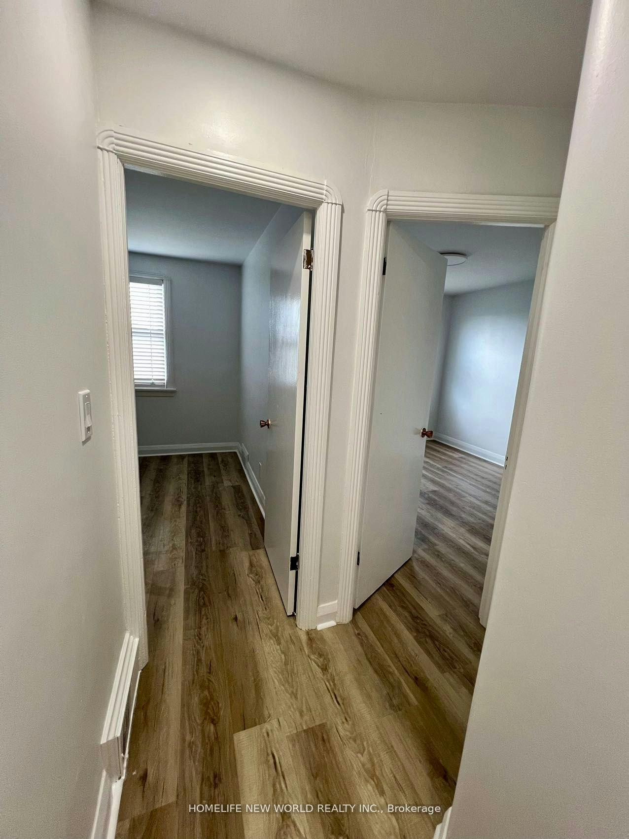Main-354 Kane Avenue, Toronto, ON, M6M 3P4 - 13