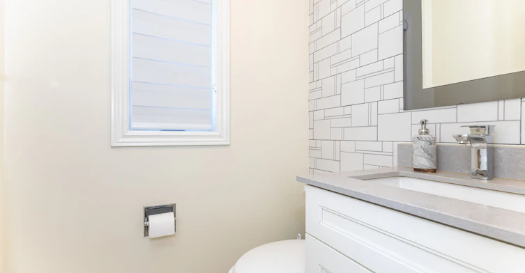 10-45 Bristol Road E, Mississauga, ON, L4Z 3P5 - 16