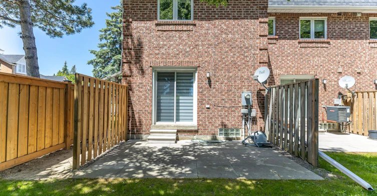 10-45 Bristol Road E, Mississauga, ON, L4Z 3P5 - 6