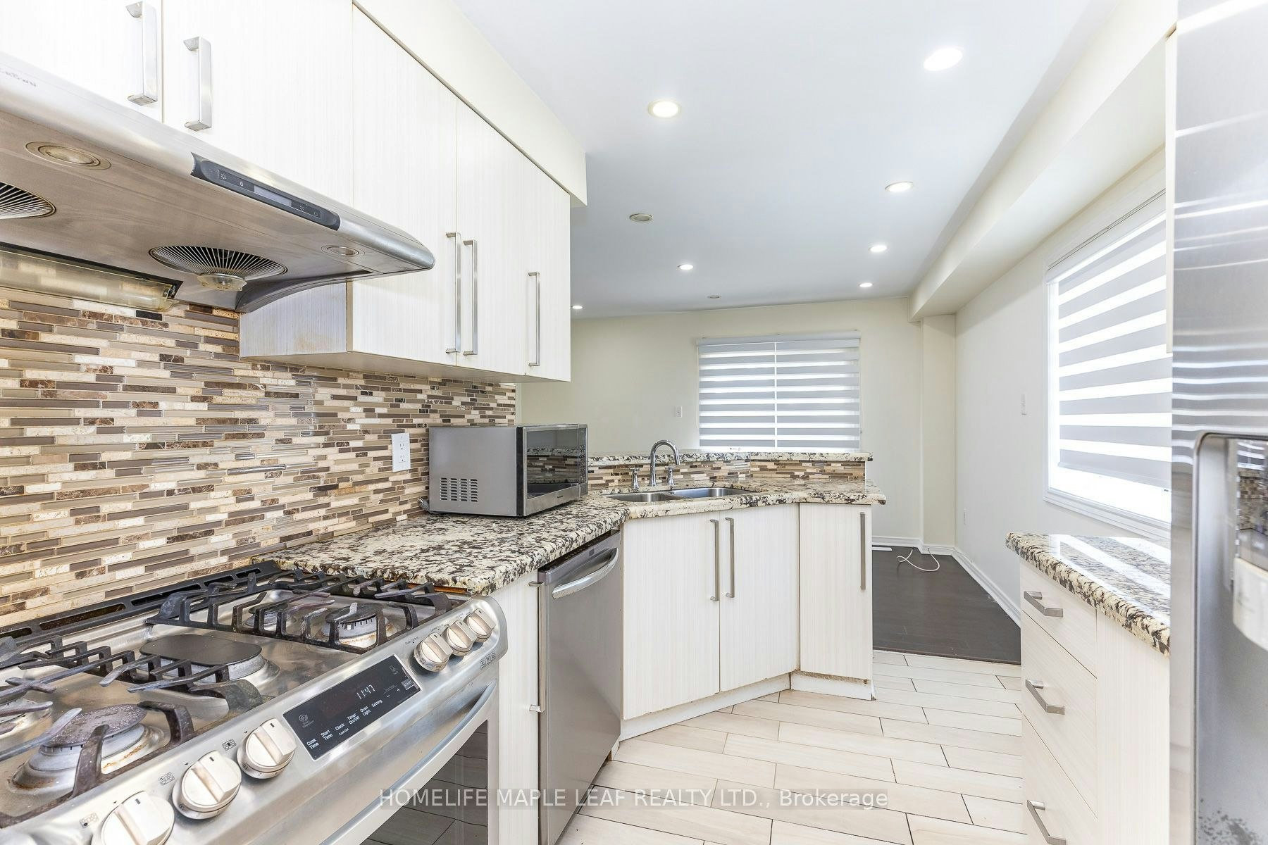 10-45 Bristol Road E, Mississauga, ON, L4Z 3P5 - 10