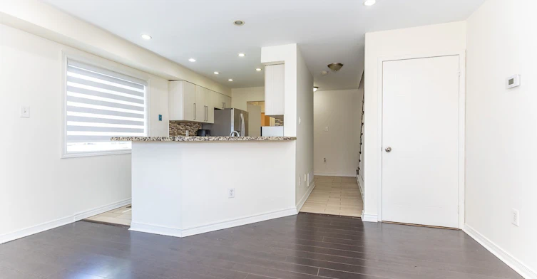 10-45 Bristol Road E, Mississauga, ON, L4Z 3P5 - 15