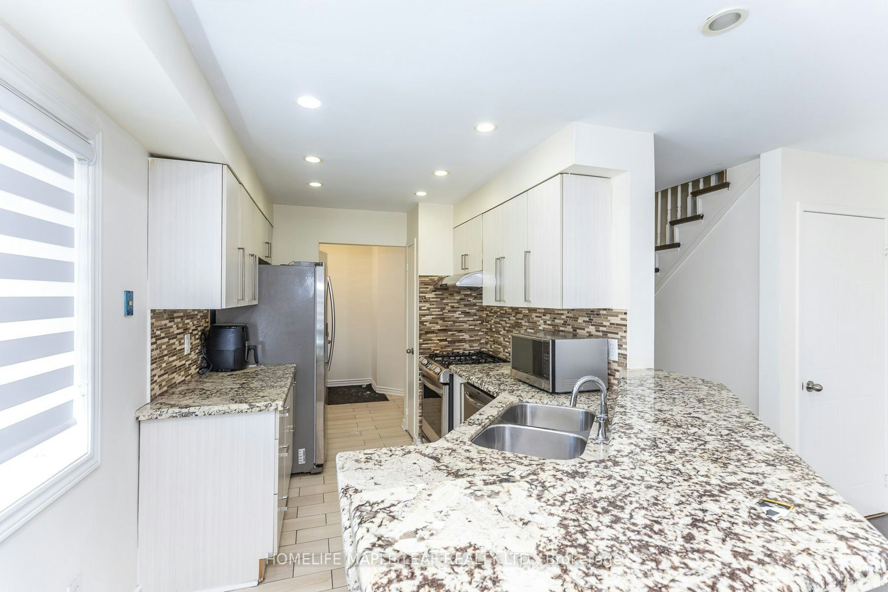 10-45 Bristol Road E, Mississauga, ON, L4Z 3P5 - 11