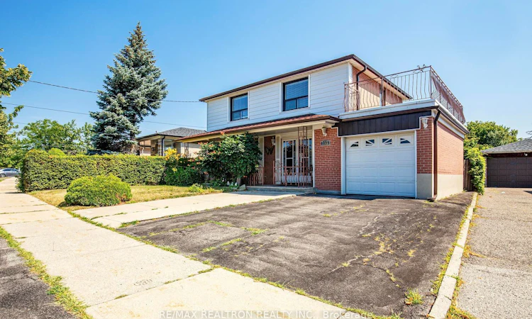115 Hullmar Drive