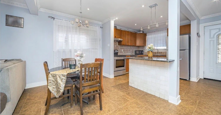 Room 1-19 Gatsby Square, Brampton, ON, L6S 2H4 - 8