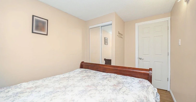 Room 1-19 Gatsby Square, Brampton, ON, L6S 2H4 - 11