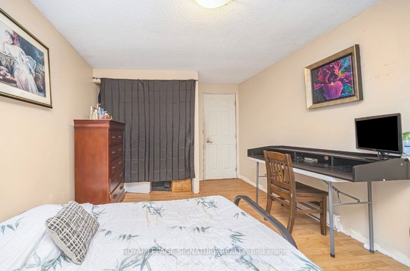 Room 1-19 Gatsby Square, Brampton, ON, L6S 2H4 - 13