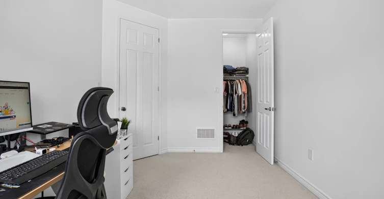 1702 Dance Court, Milton, ON, L9E 2A3 - 46