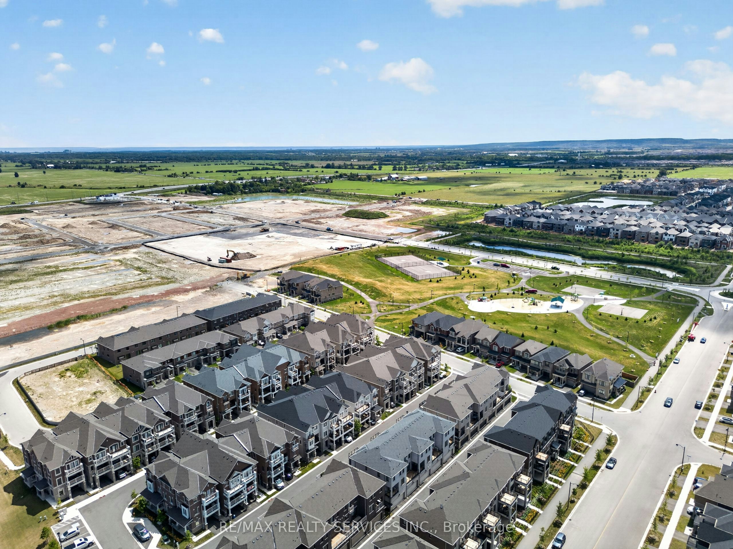 1702 Dance Court, Milton, ON, L9E 2A3 - 6