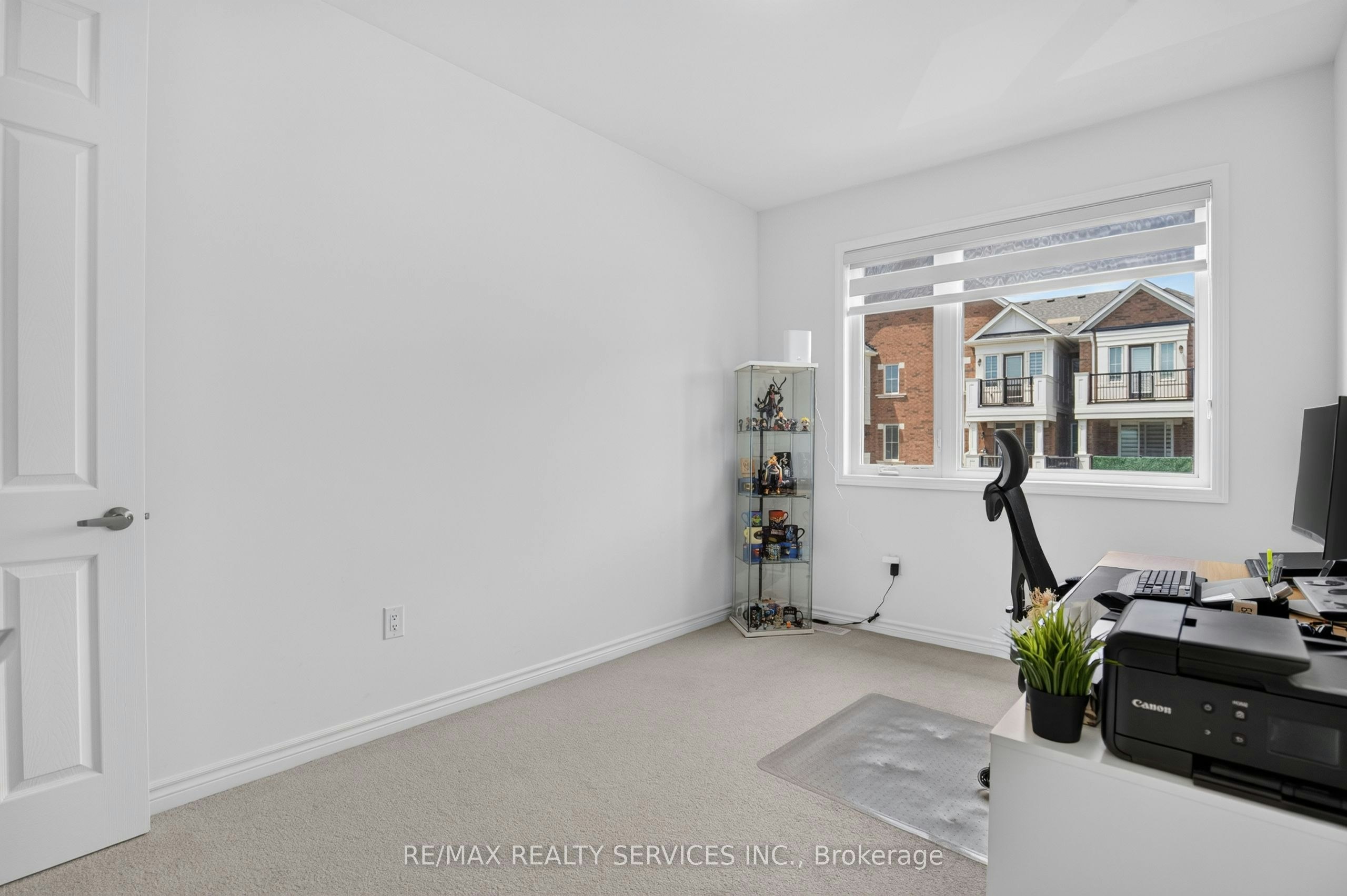 1702 Dance Court, Milton, ON, L9E 2A3 - 44
