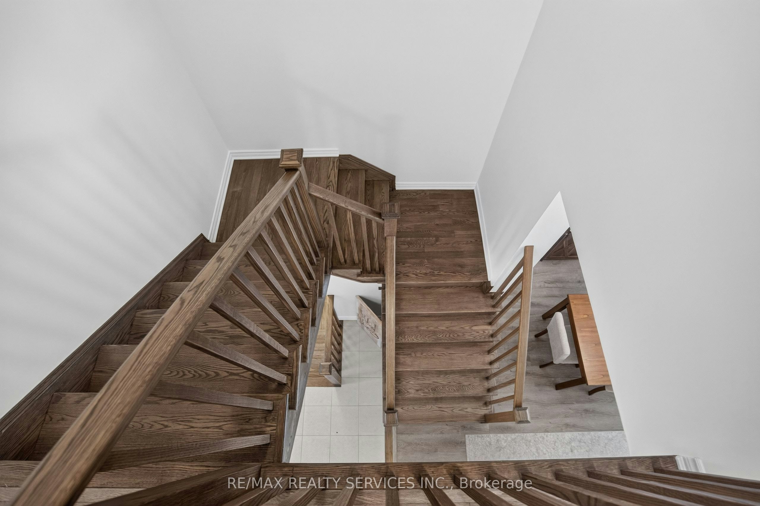 1702 Dance Court, Milton, ON, L9E 2A3 - 31
