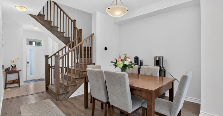 1702 Dance Court, Milton, ON, L9E 2A3 - 17