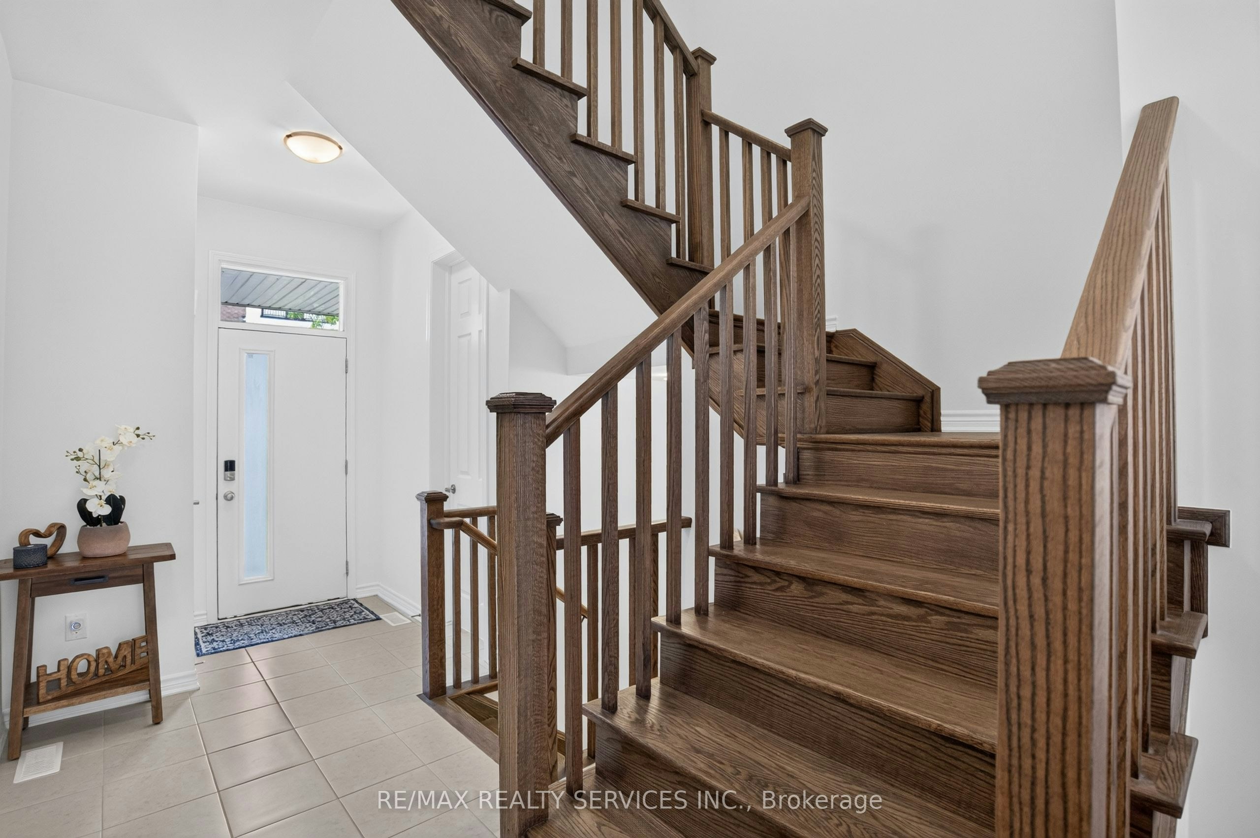 1702 Dance Court, Milton, ON, L9E 2A3 - 30