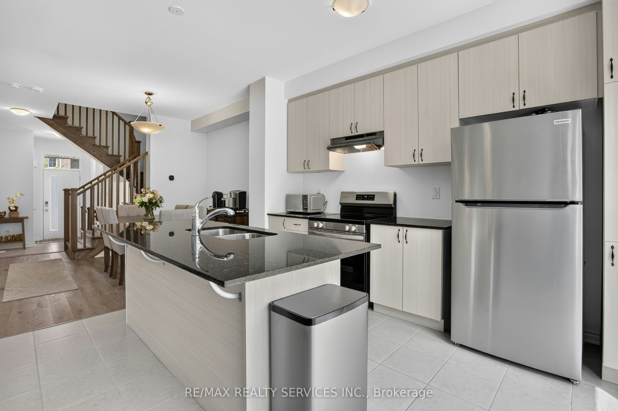 1702 Dance Court, Milton, ON, L9E 2A3 - 23