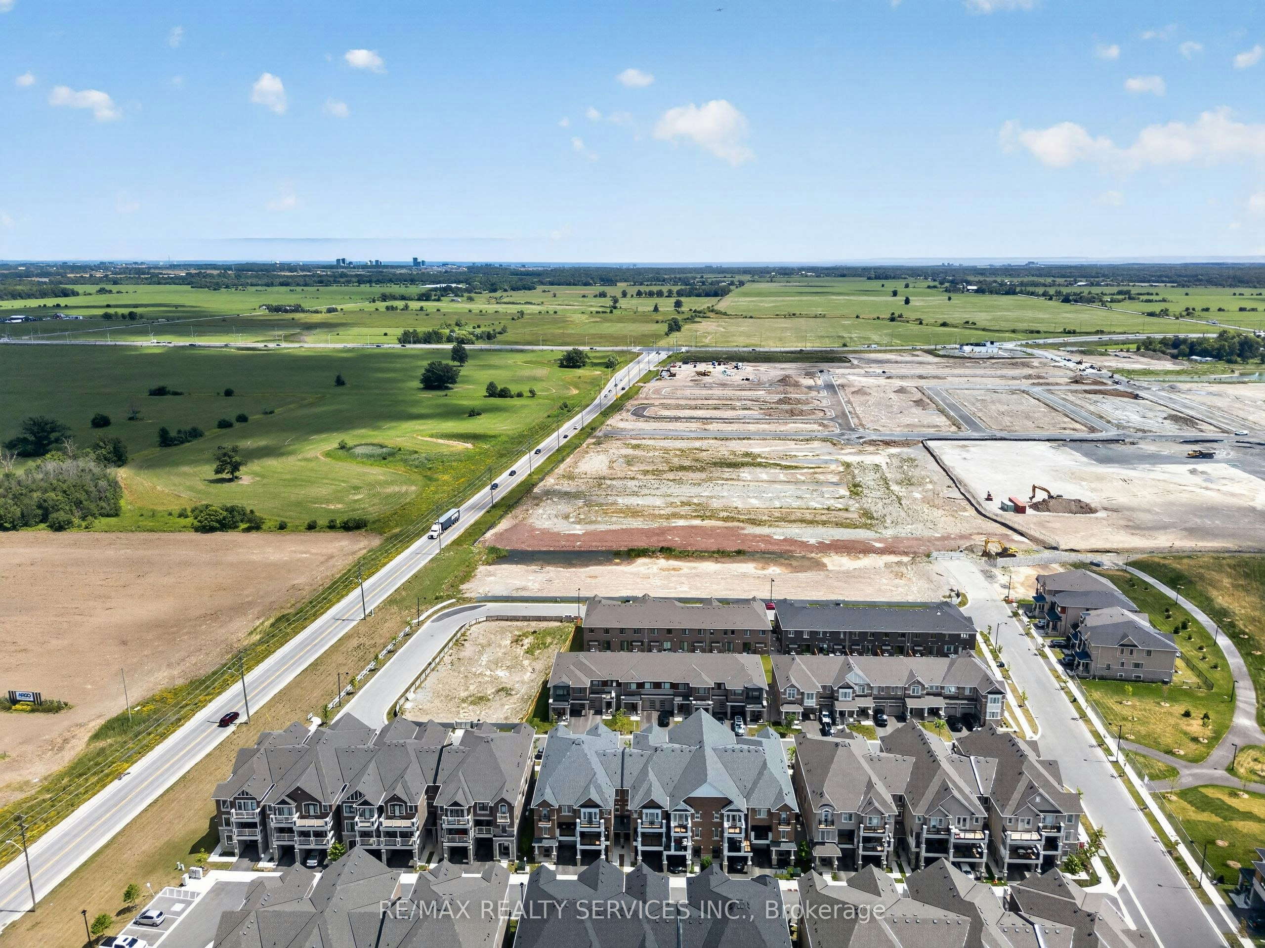 1702 Dance Court, Milton, ON, L9E 2A3 - 5