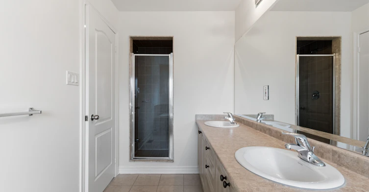 Upper-26 Montpelier Street, Brampton, ON, L6Y 6A6 - 22