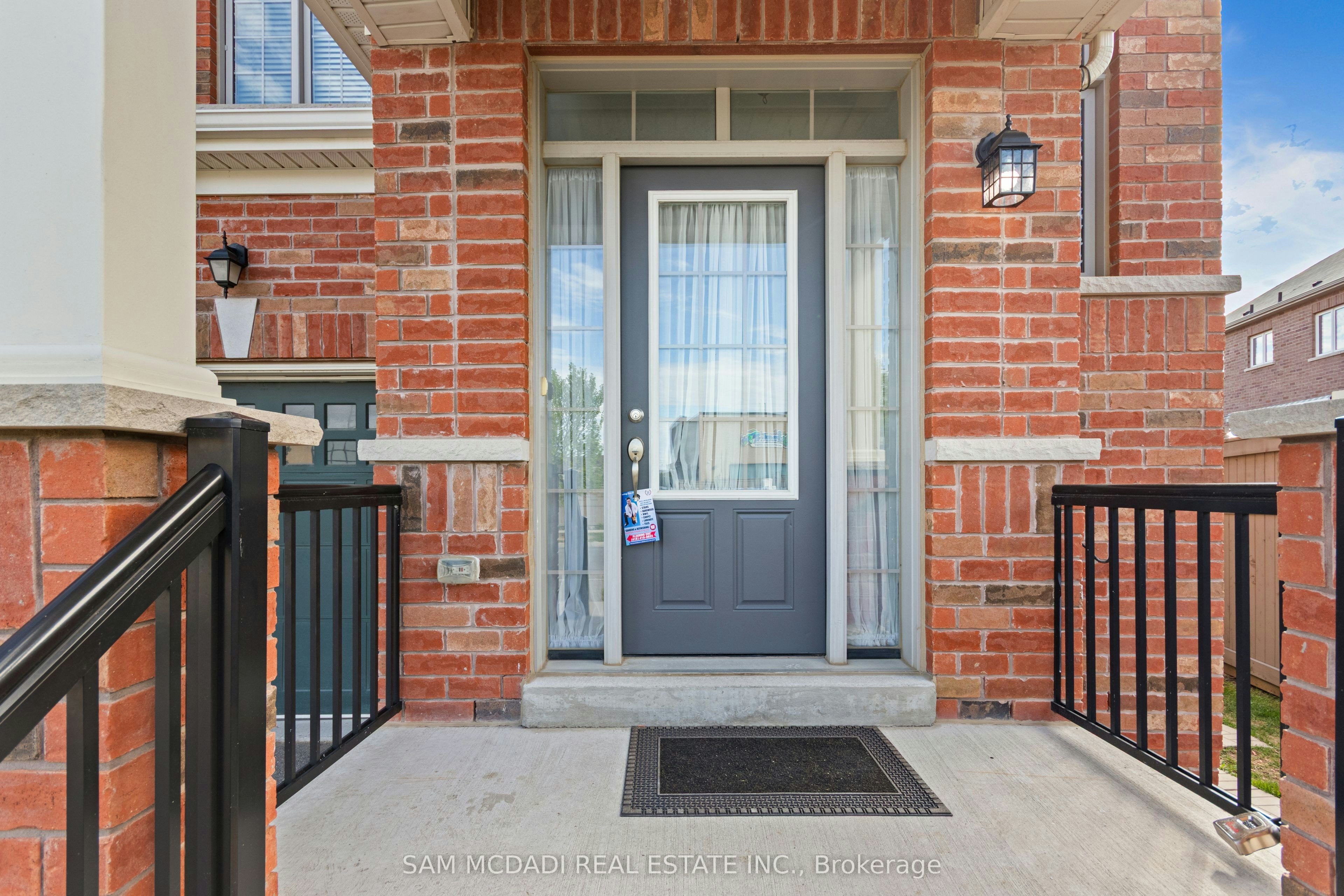 Upper-26 Montpelier Street, Brampton, ON, L6Y 6A6 - 4