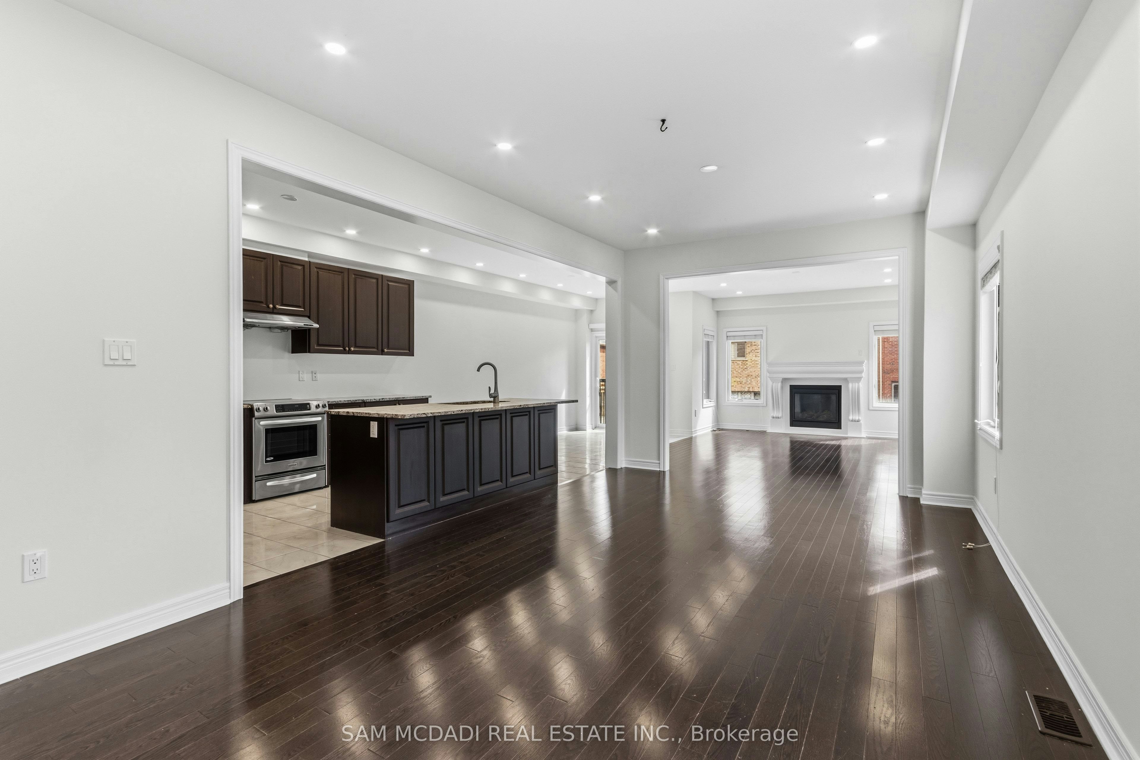 Upper-26 Montpelier Street, Brampton, ON, L6Y 6A6 - 7