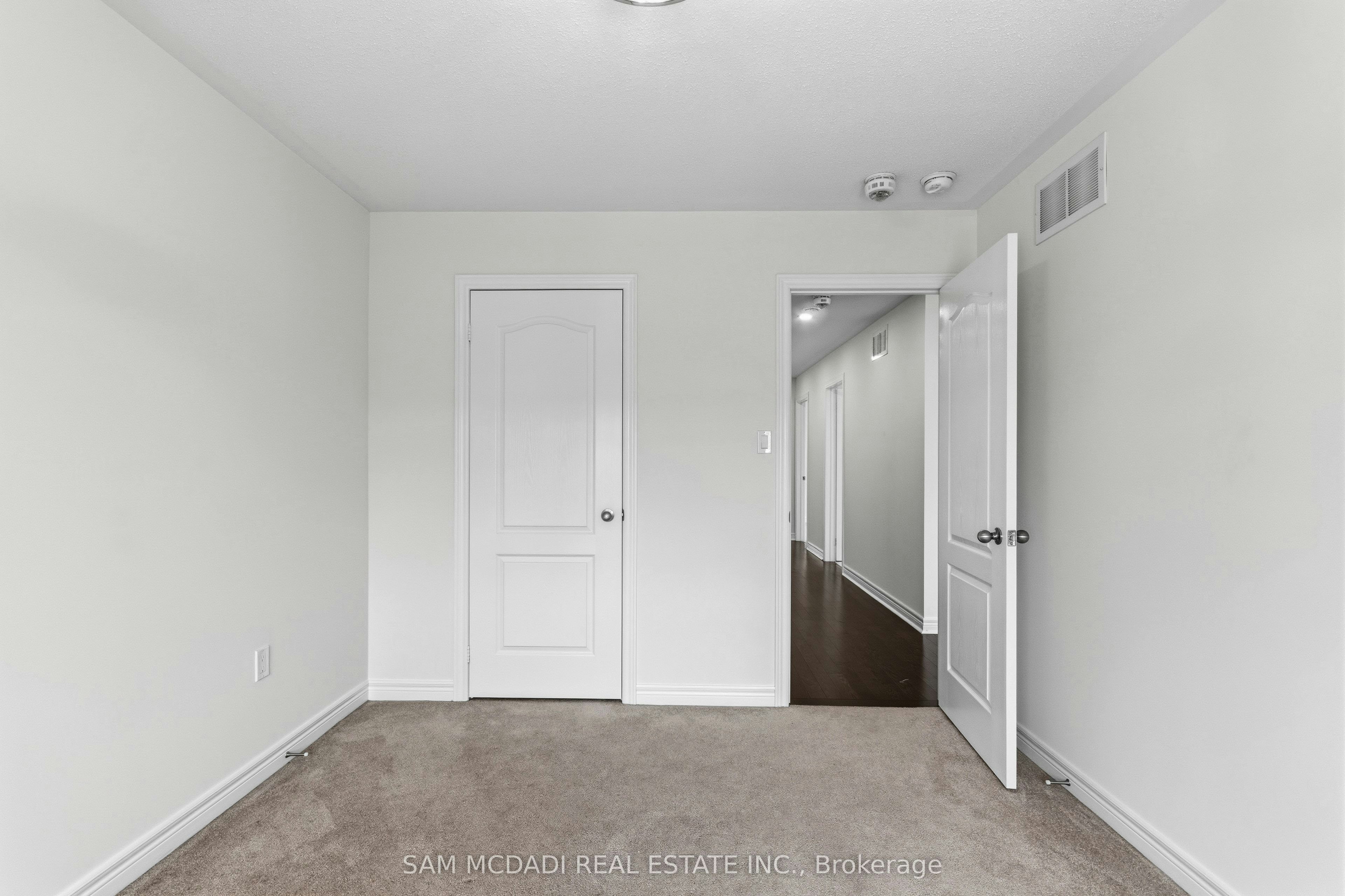 Upper-26 Montpelier Street, Brampton, ON, L6Y 6A6 - 24