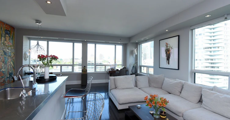 903-102 Bloor Street, Toronto, ON, M5S 1M8 - 5
