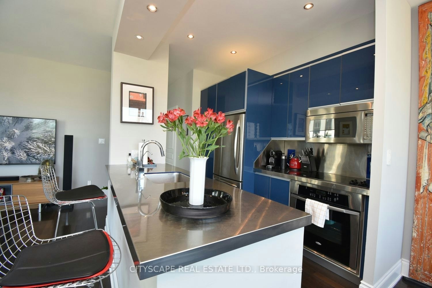 903-102 Bloor Street, Toronto, ON, M5S 1M8 - 15