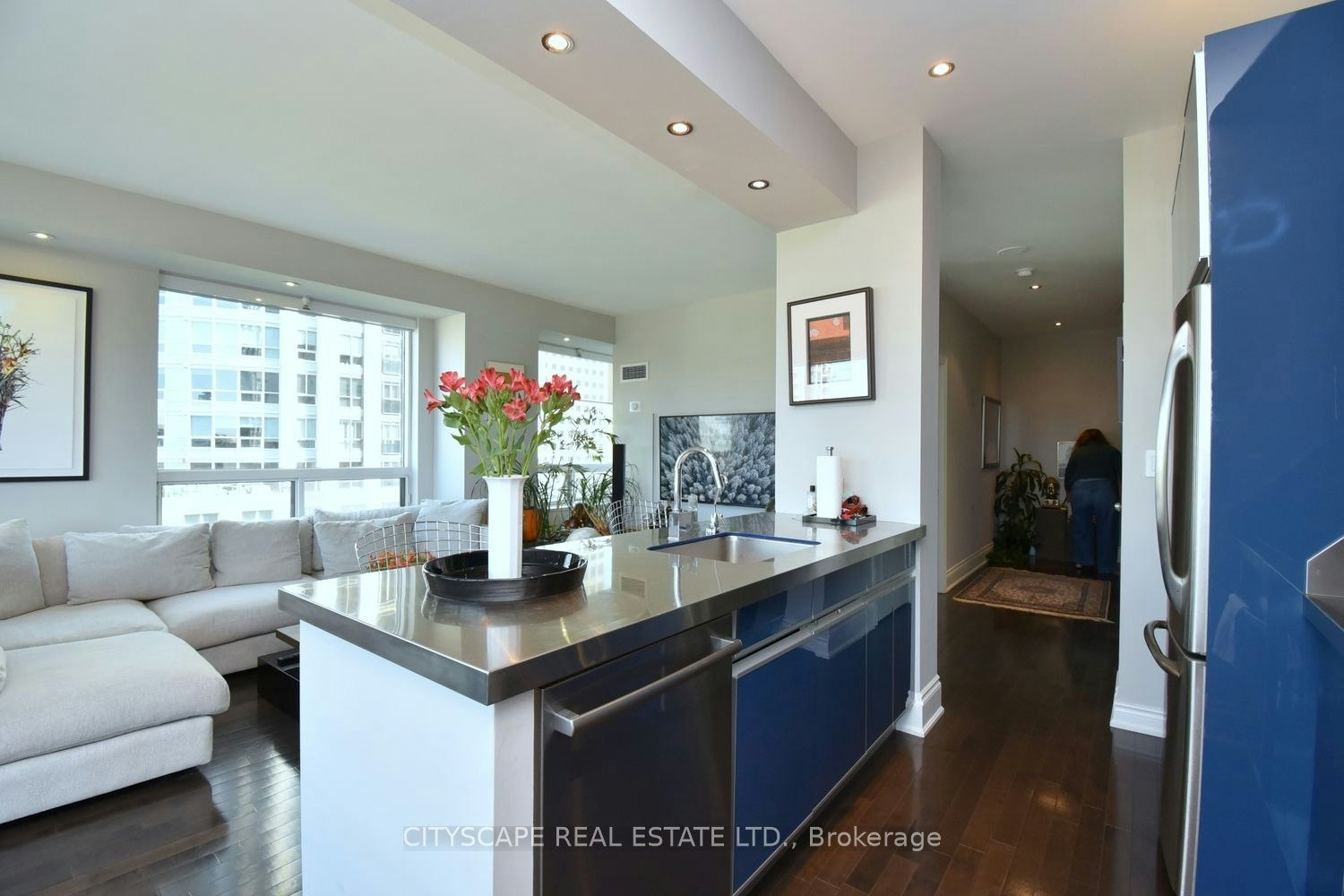 903-102 Bloor Street, Toronto, ON, M5S 1M8 - 14