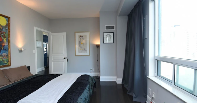903-102 Bloor Street, Toronto, ON, M5S 1M8 - 21