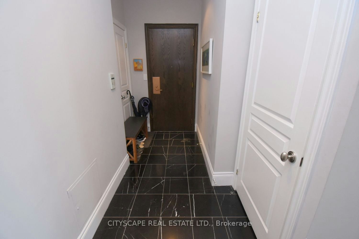 903-102 Bloor Street, Toronto, ON, M5S 1M8 - 2
