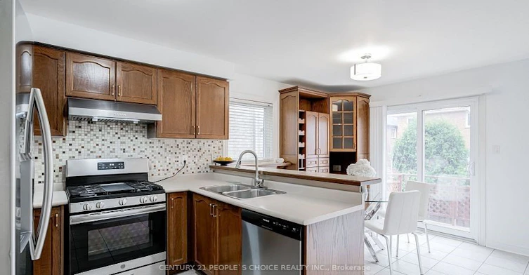 3744 Althorpe Circle, Mississauga, ON, L5N 7G4 - 12