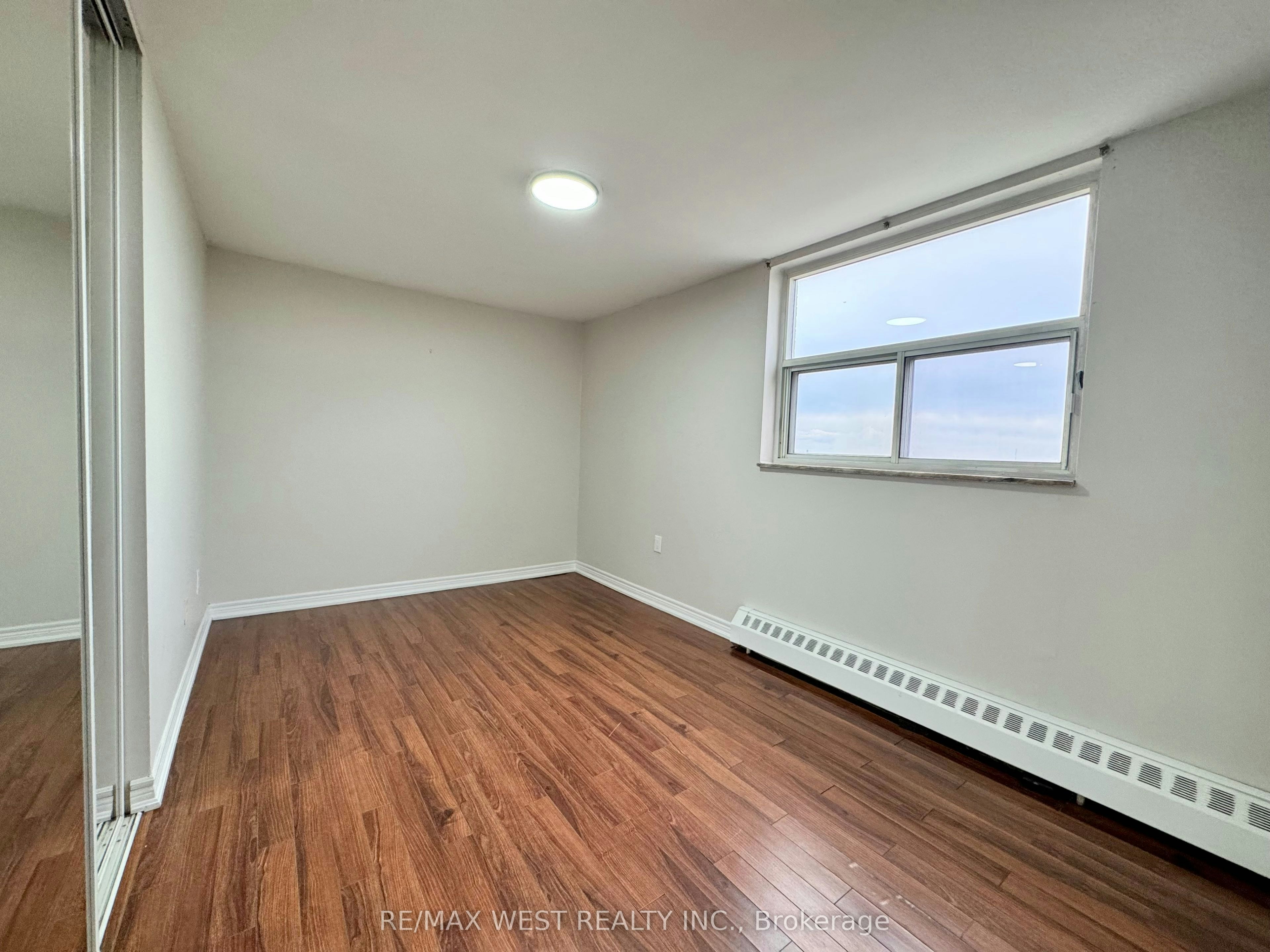 709-3533 Derry Road E, Mississauga, ON, L4T 1B1 - 14