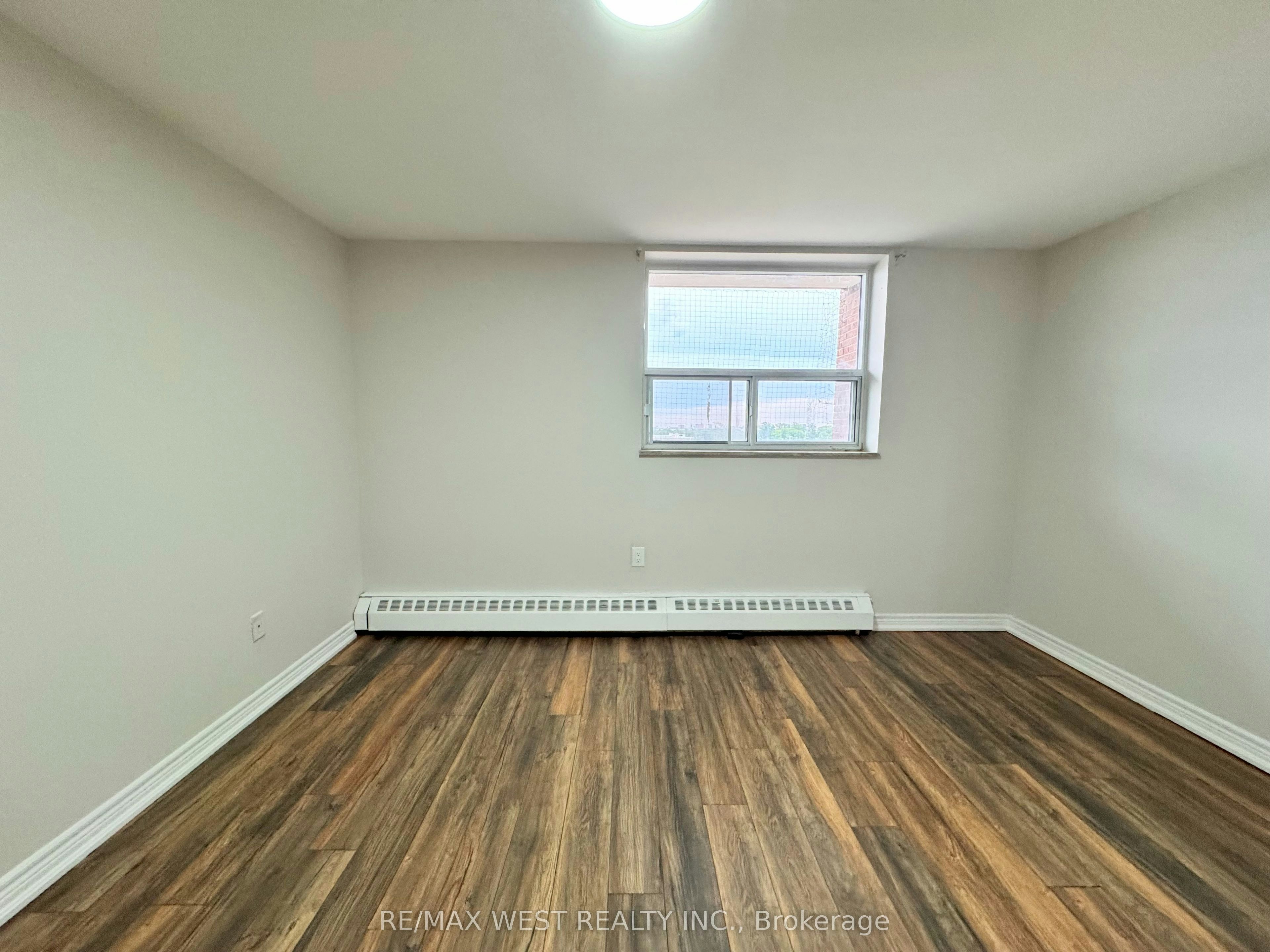 709-3533 Derry Road E, Mississauga, ON, L4T 1B1 - 18