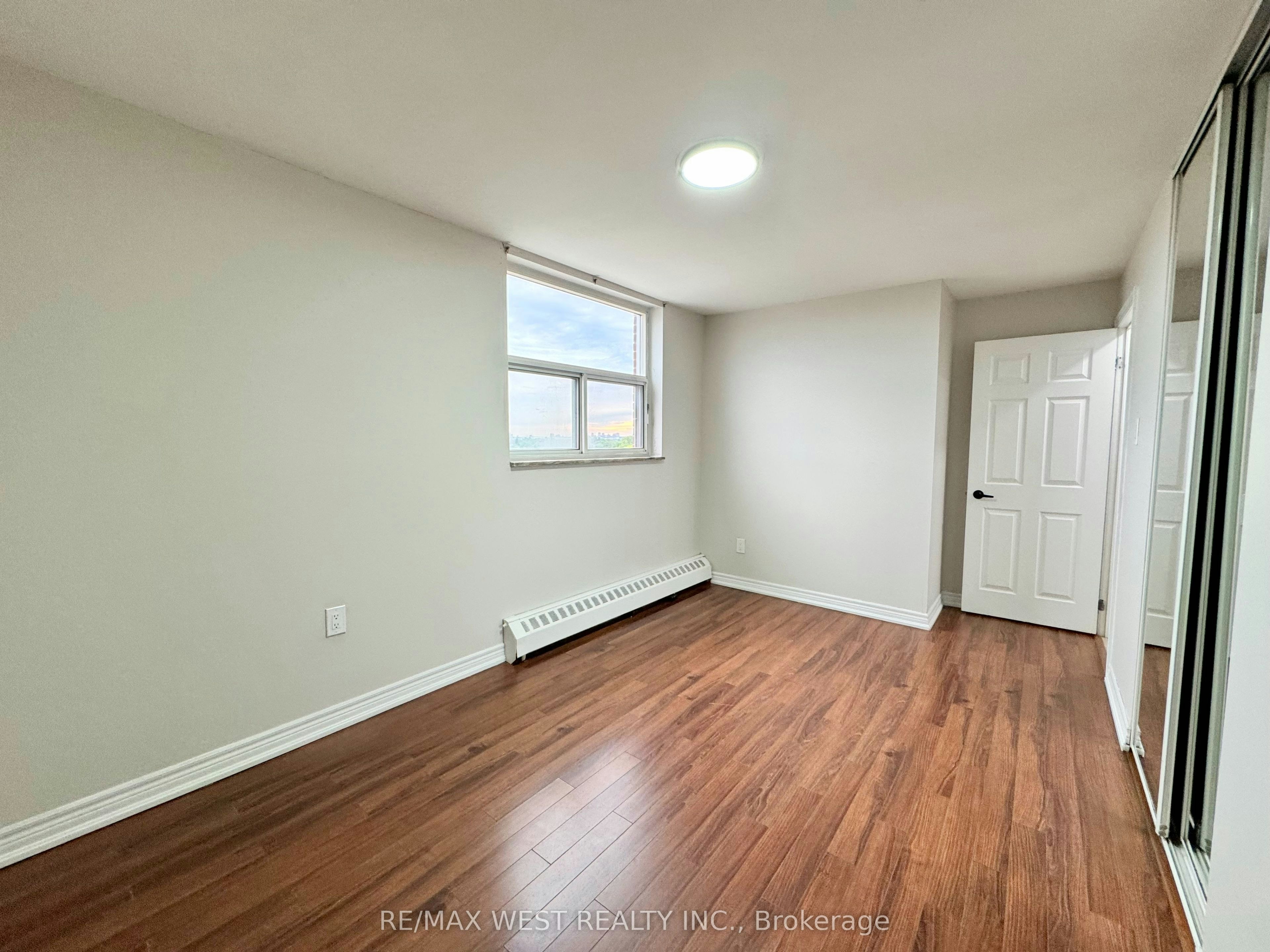 709-3533 Derry Road E, Mississauga, ON, L4T 1B1 - 16