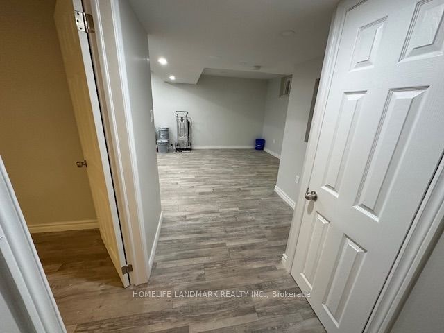542 Wingrove Crescent, Oakville, ON, L6L 4R6 - 4