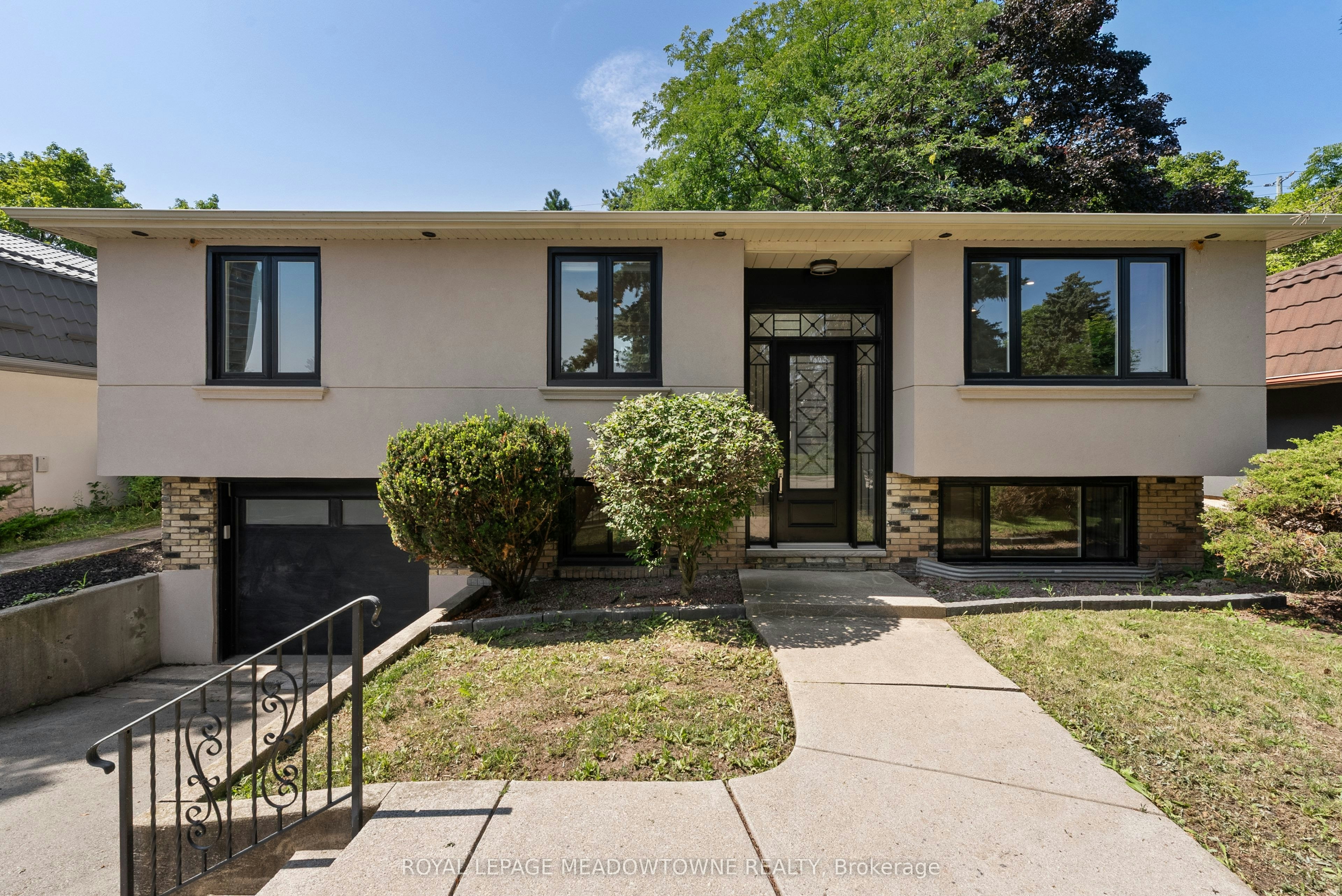 1268 Forest Hill, Oakville, ON, L6H 2C3