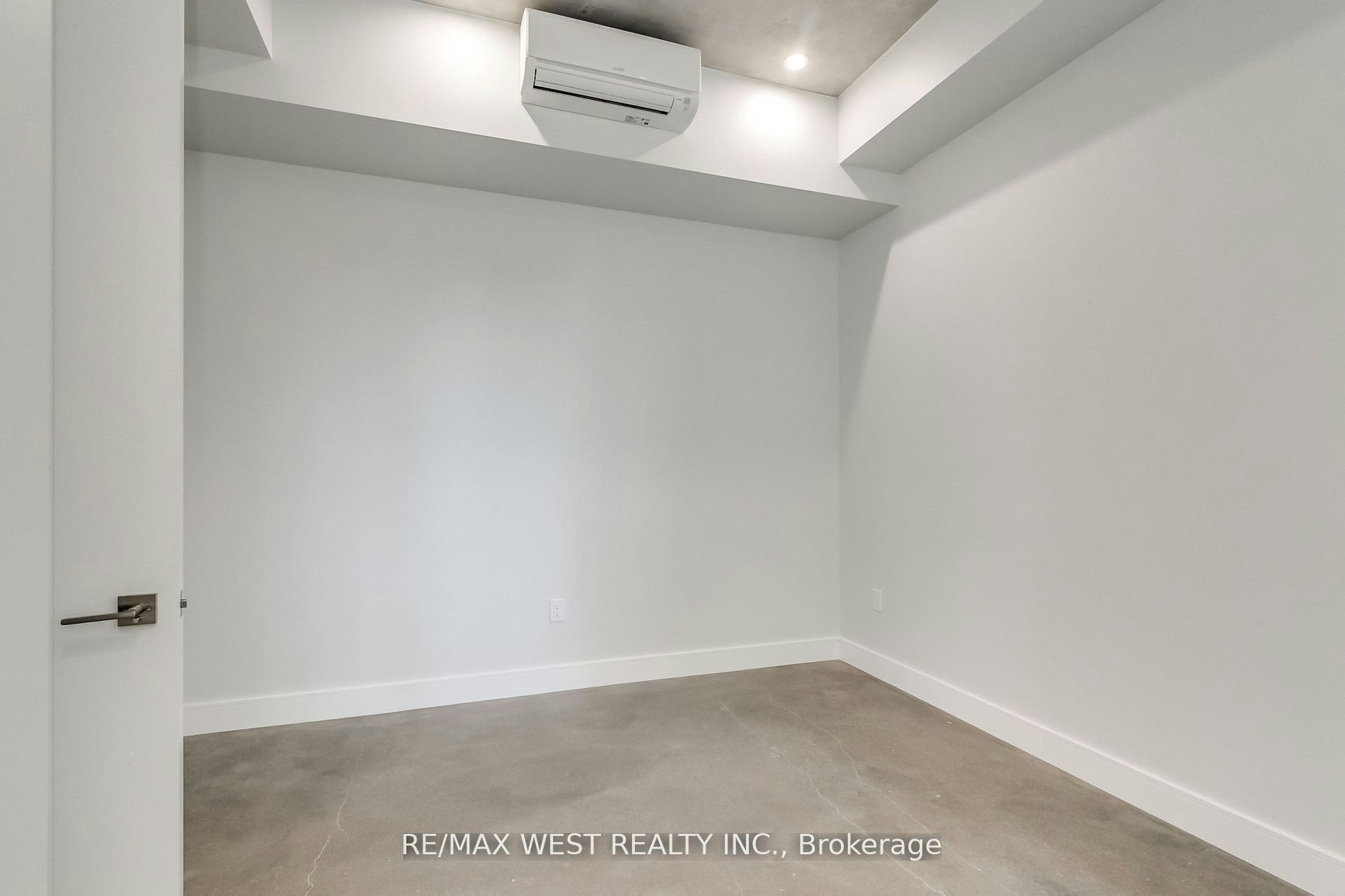 1-1745 Keele Street, Toronto, ON, M6M 3W9 - 16