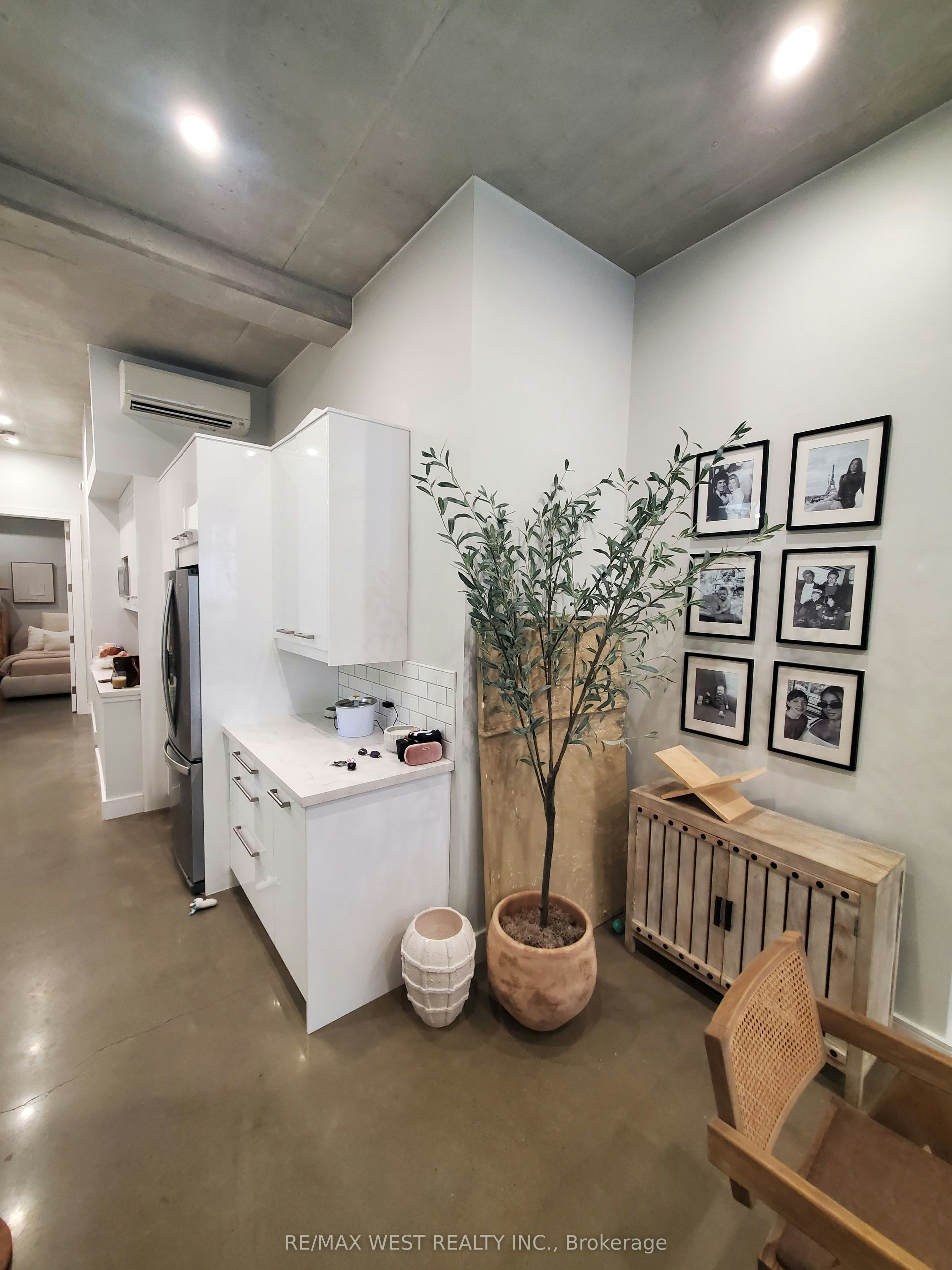 1-1745 Keele Street, Toronto, ON, M6M 3W9 - 14
