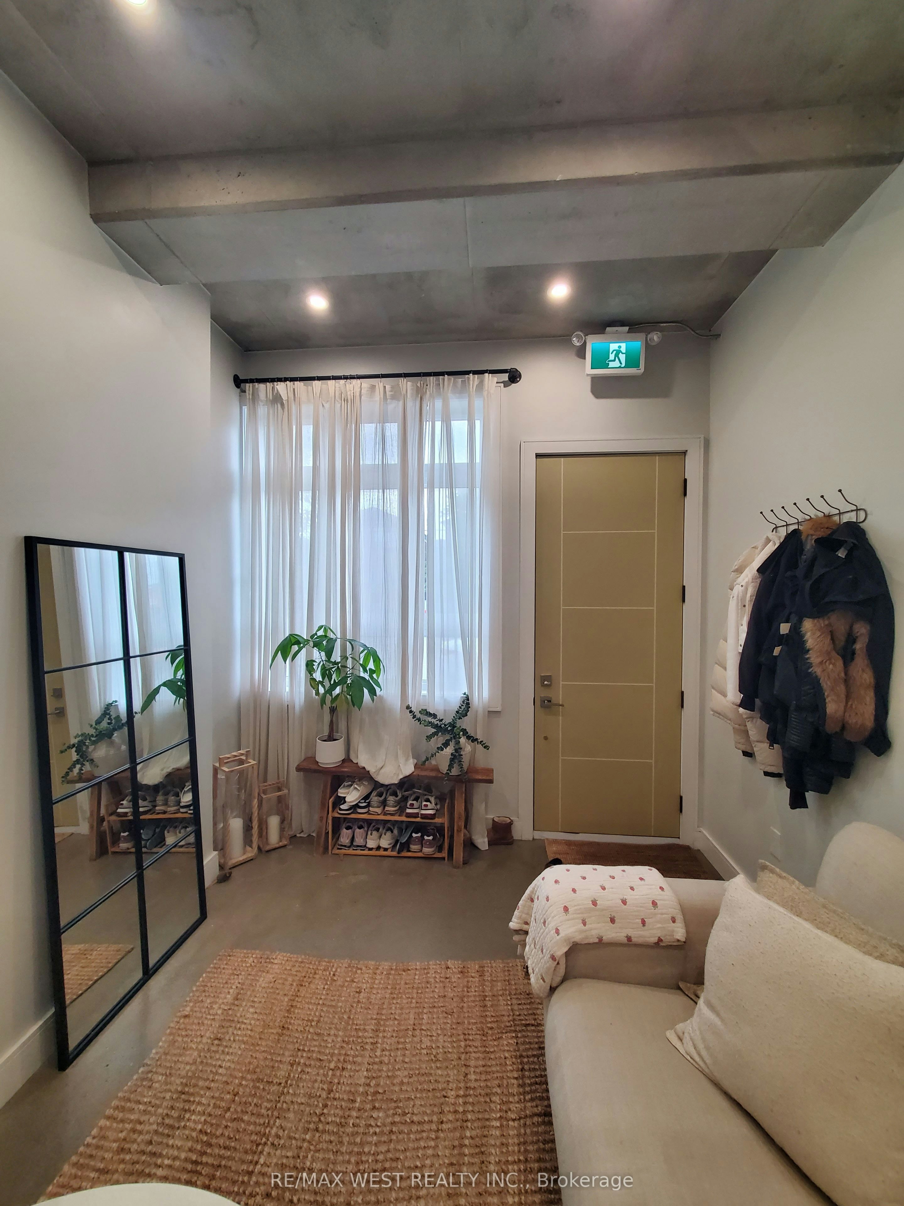 1-1745 Keele Street, Toronto, ON, M6M 3W9 - 5