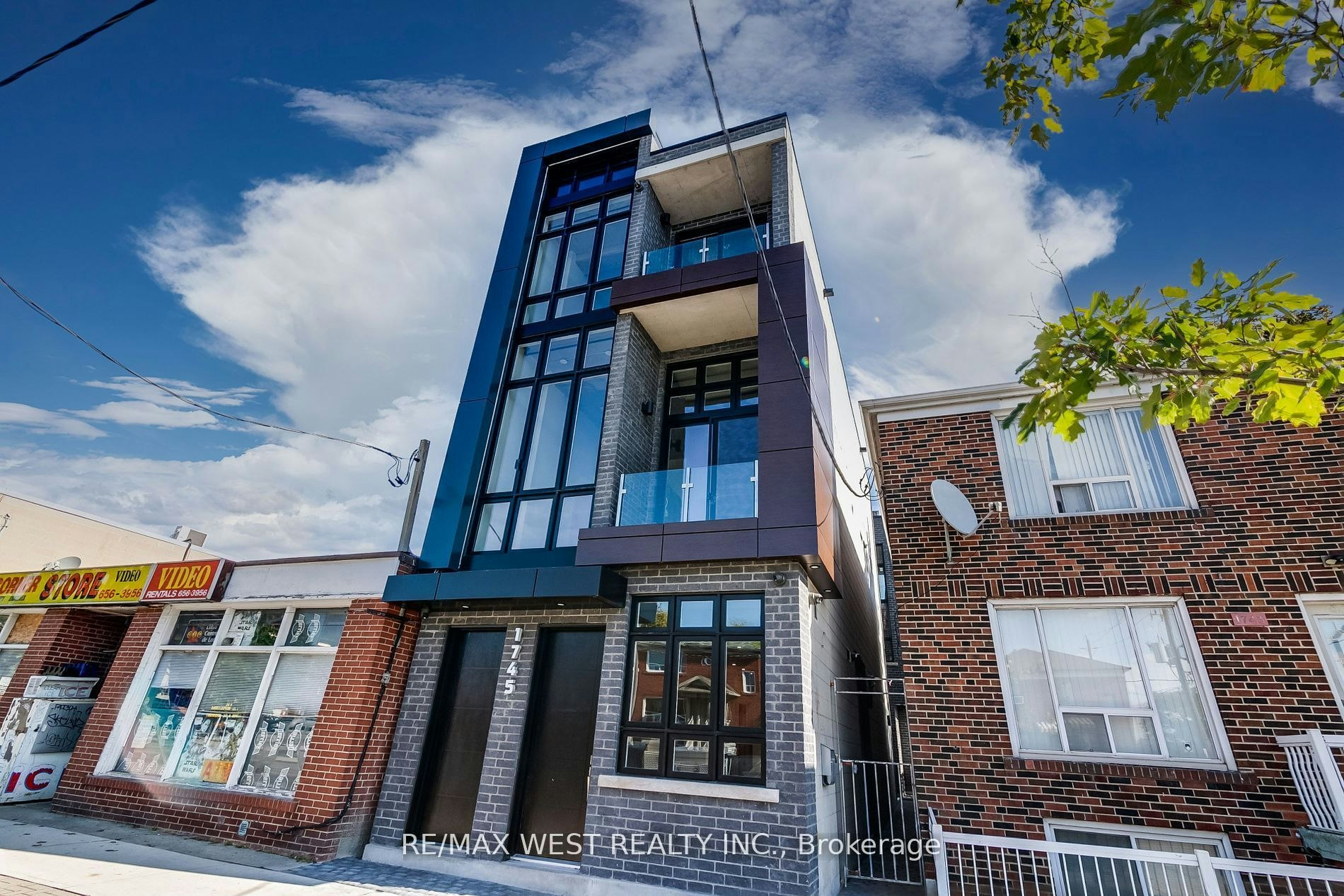 1-1745 Keele Street, Toronto, ON, M6M 3W9 - 2