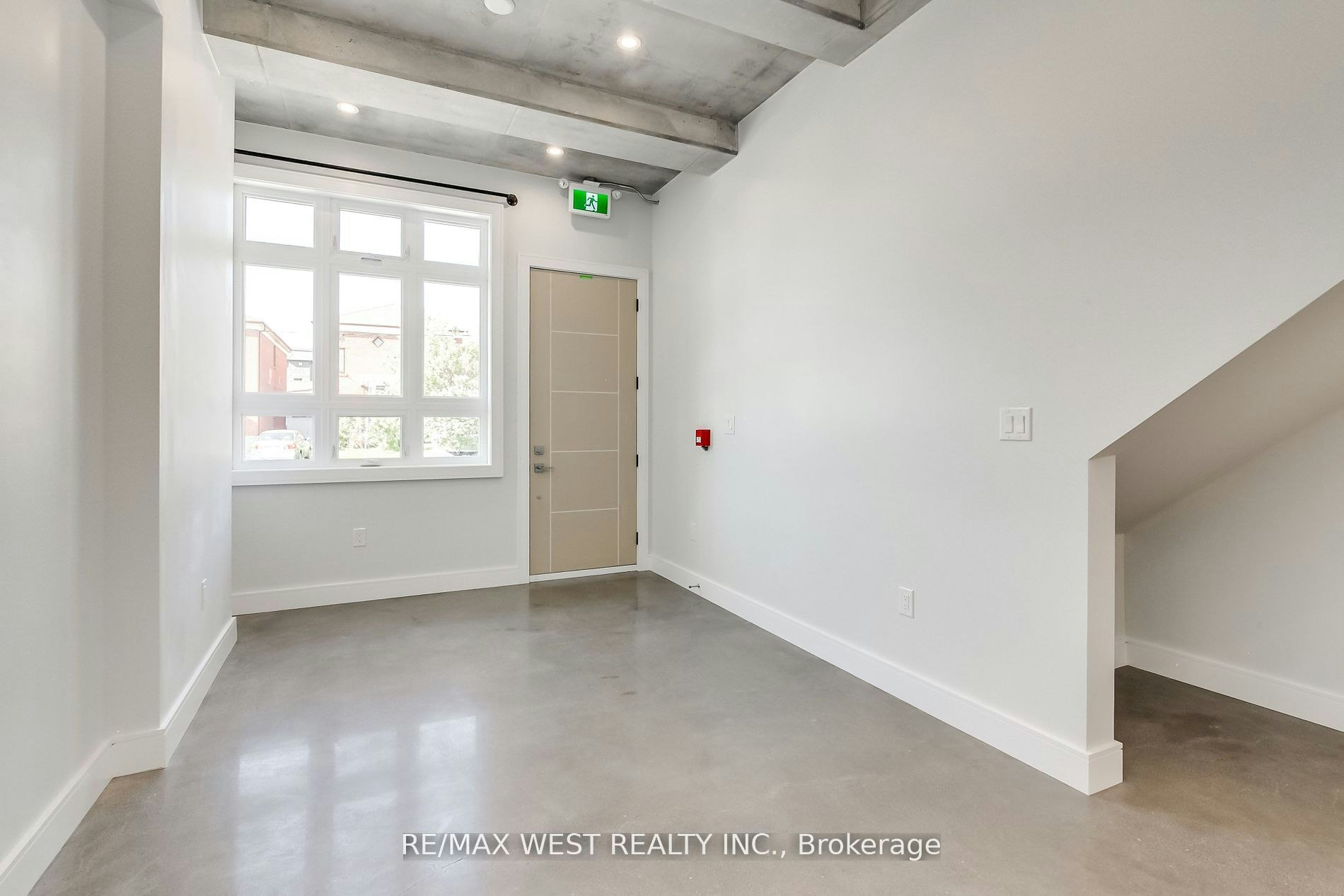 1-1745 Keele Street, Toronto, ON, M6M 3W9 - 4