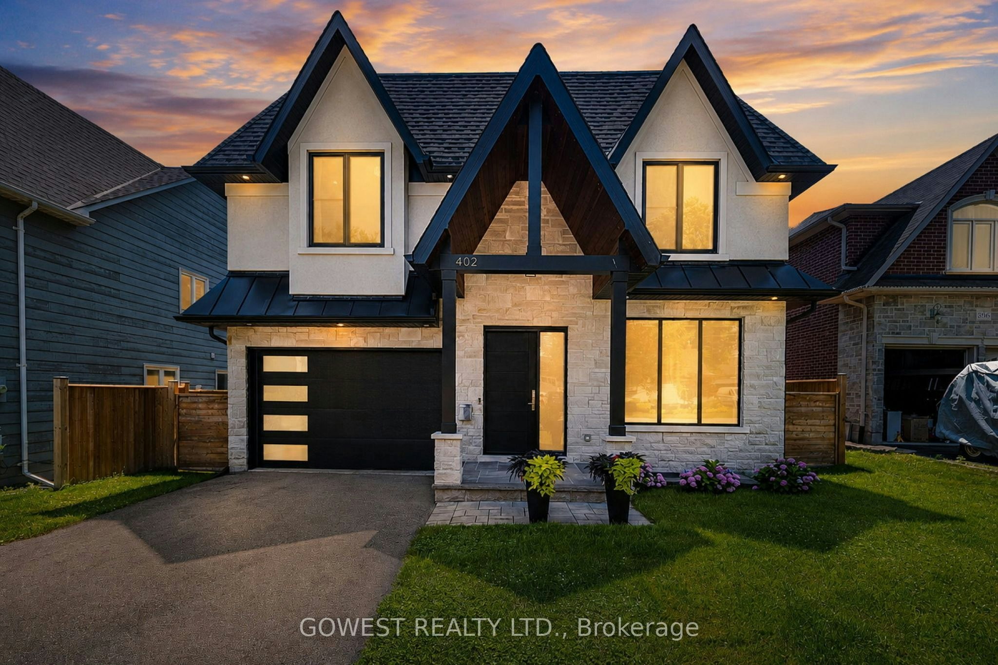 402 Niar Avenue, Mississauga, ON, L5G 1W3