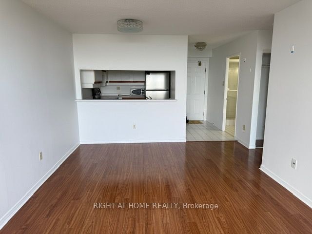 701-250 Webb Drive, Mississauga, ON, L5B 3Z4 - 7