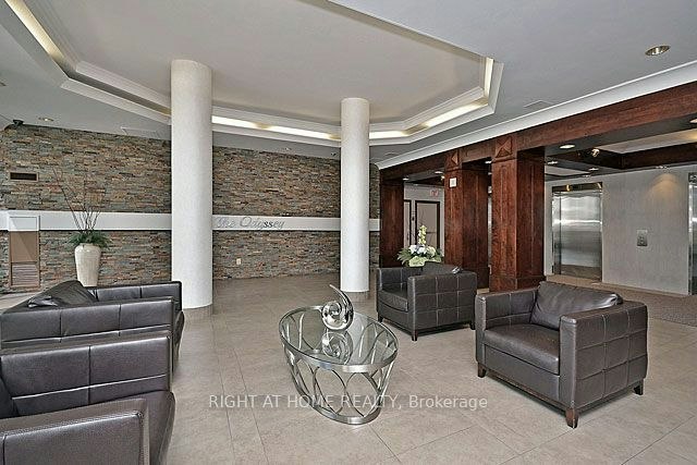 701-250 Webb Drive, Mississauga, ON, L5B 3Z4 - 2