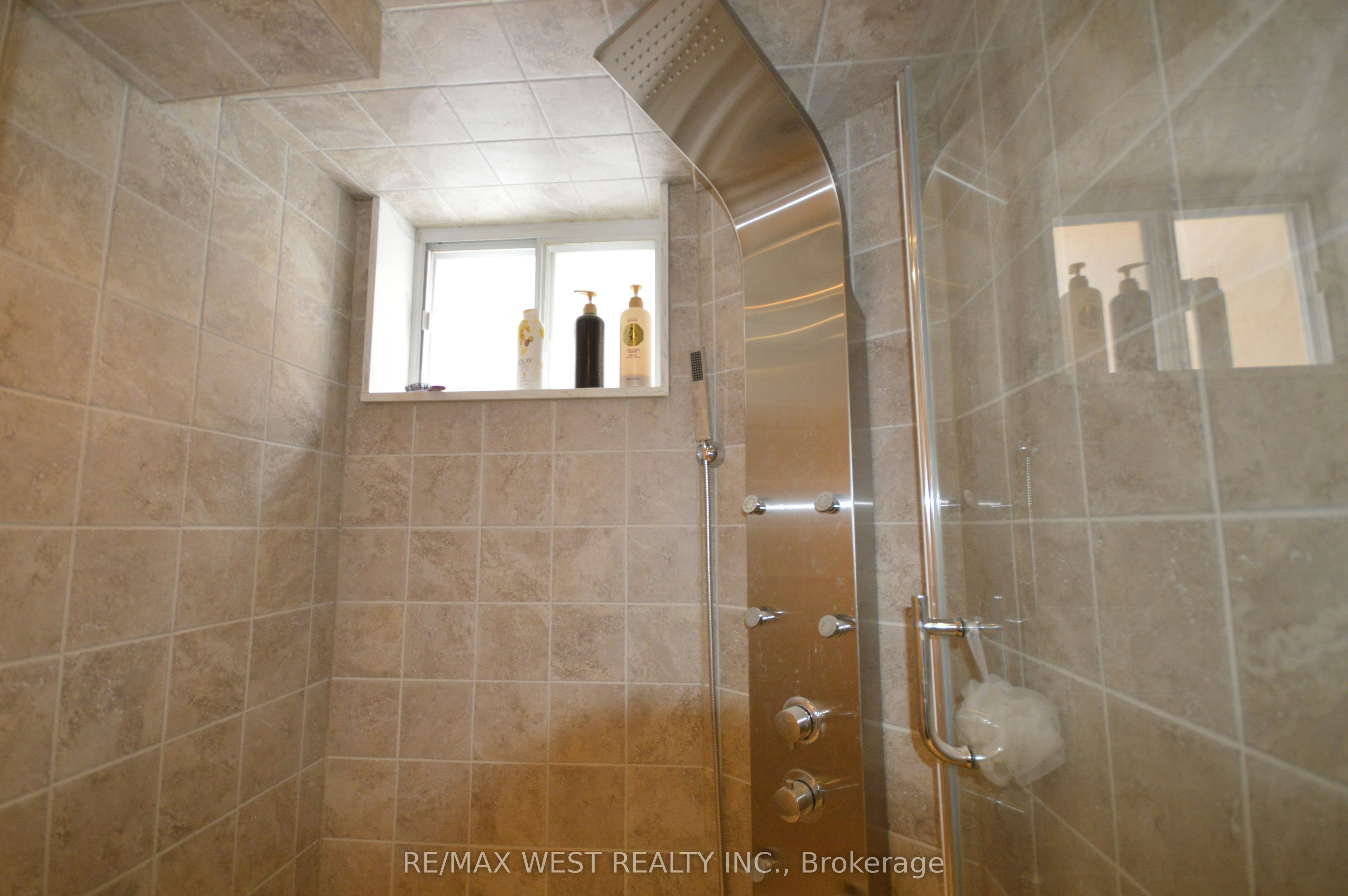 Basement-23 Bairstow Crescent, Toronto, ON, M9W 4R3 - 6