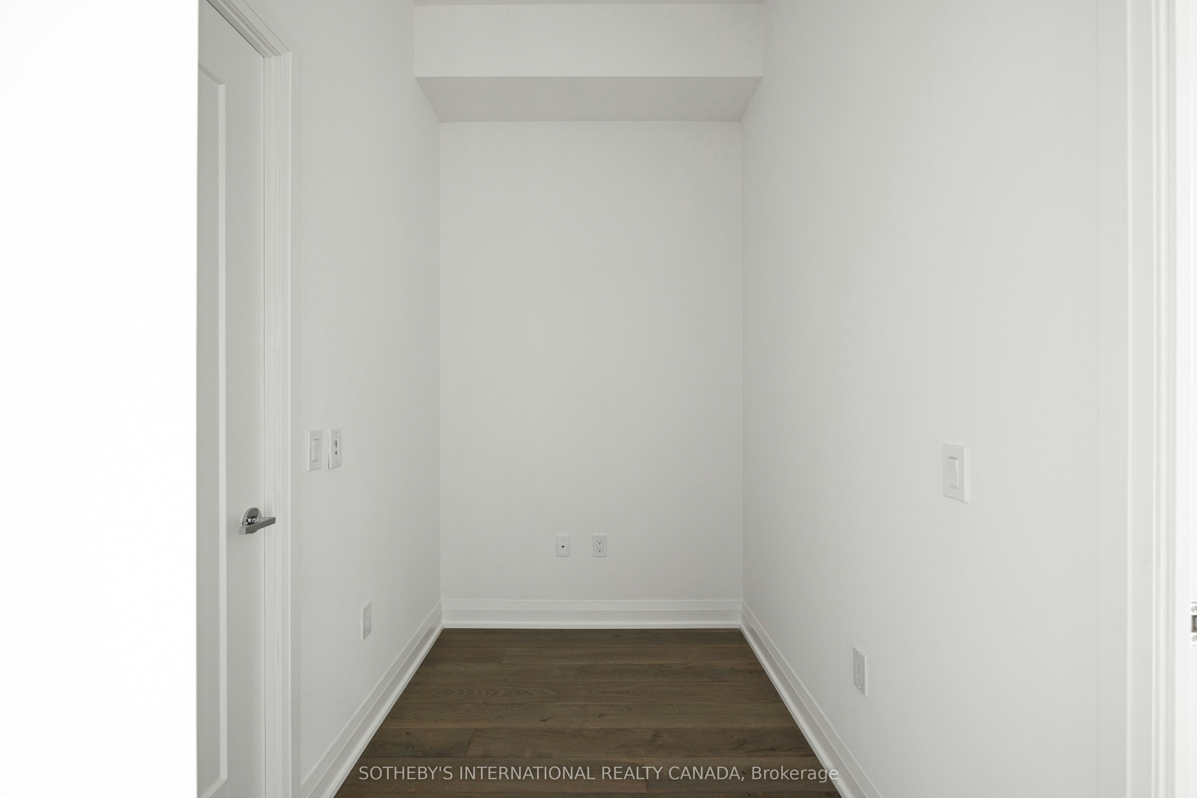 293 The Kingsway Way, Toronto, ON, M9A 0E8 - 11