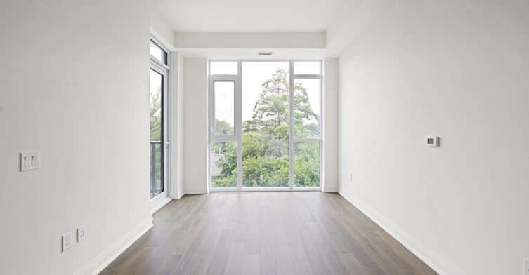 293 The Kingsway Way, Toronto, ON, M9A 0E8 - 6