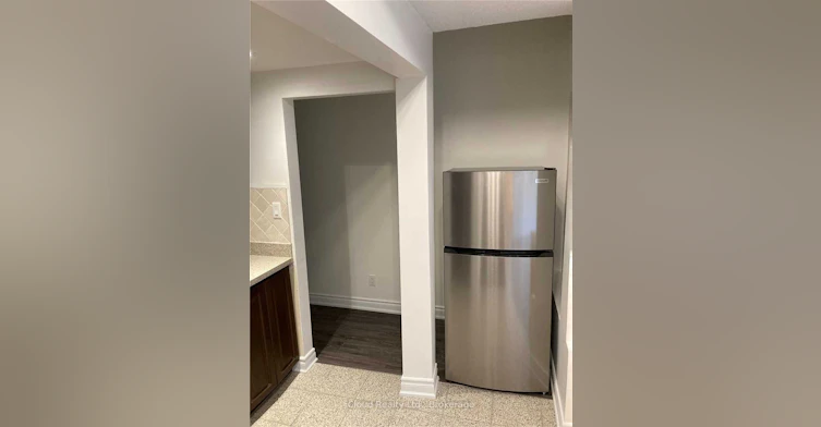 1449 Ithaca Court, Mississauga, ON, L5J 4L1 - 6